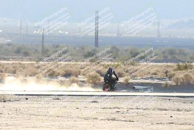 media/Dec-07-2025-CVMA (Sun) [[3e7d2de5dc]]/Race 17-Amateur Formula Middleweight/